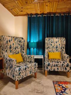 Curve Villa Vacation Homes - 4