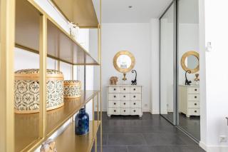 Charming Apartment In The Center Of Cannes - 2