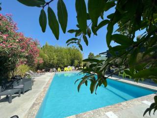 Logis NIMOTEL Hôtel Cosy - Nîmes - 0