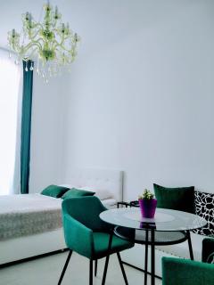 Collins Emerald Center - 5