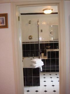 Gibtel Lodge & Cafe - Slough - 1