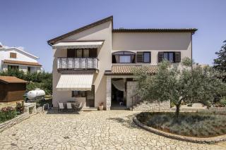 Apartmani ISTRA NIKOLIC 8 - 9