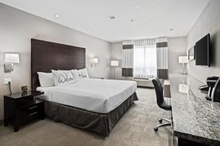 Home Inn & Suites Regina Airport - 3