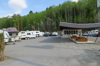 Rest Inn RV Park - Terrace - 9
