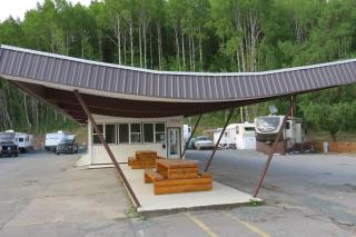 Rest Inn RV Park - Terrace - 0