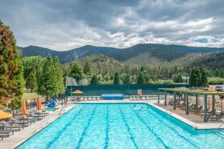 Star House Unique Home with Furnished Deck and Views - Pine Mountain Club - 8
