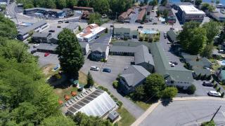 Americas Best Value Inn & Suites Lake George - Lake George - 4