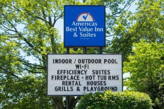 Americas Best Value Inn & Suites Lake George - Lake George - 1