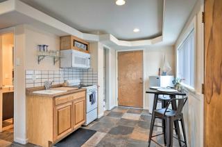 Brookings Vacation Rental Studio - Walk to Town! - 7