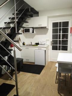 Upstairs Home - Ponta Delgada - 5