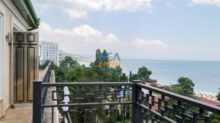 Sea View Rental Front Beach - Golden Sands - 4