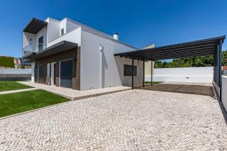 Captivating 4-Bed House in Cadaval district-Lisbon - Torre - 0