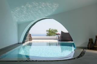Este Luxury Suites - Fira - 3