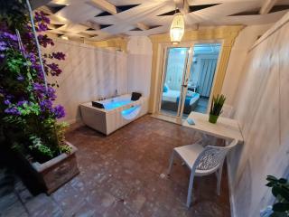 luxury B&B SUITE JACUZZI VILLA FILOMENA - Marina di Camerota - 2