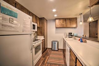 Mammoth Lakes Condo, Walk to Shuttle and Village - Mammoth Lakes - 3