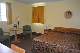 The Village Motel - Richfield Springs - 8