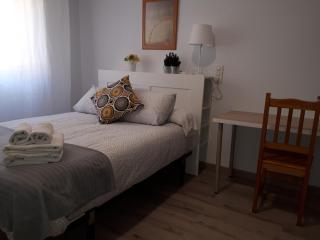 Apartamento 3dorm CERCA DEL CENTRO para 8 personas - Malaga - 0