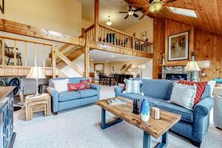 Majestic View - Bartlett - 8