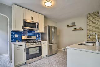 Cozy Home WiFi, Parking, 5 Mi to Dtwn Mpls! - Minneapolis - 2