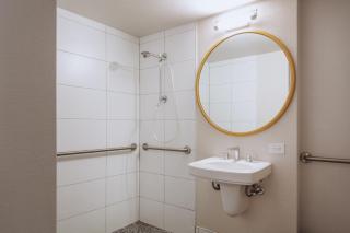 White Sands Hotel - Honolulu - 2