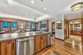 Luxury 2Br Residence Steps From Heavenly Village & Gondola Condo - South Lake Tahoe - 6