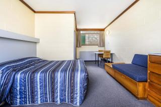 Top of the Town Hotel Motel - Burnie - 2