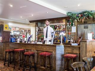 The Golf Tavern - 2