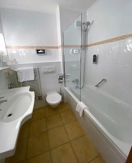 Hotel Bayerischer Hof - Erlangen - 3