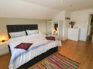 The Loft at the Lake - Littleborough - 2