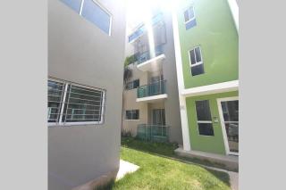 Confortable apartamento de 3 tres habitaciones, con hermosa vista de area verde, ademas de piscinas y juegos infantiles en area recreativa - Santiago de los Caballeros - 5