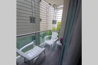 Confortable apartamento de 3 tres habitaciones, con hermosa vista de area verde, ademas de piscinas y juegos infantiles en area recreativa - Santiago de los Caballeros - 3