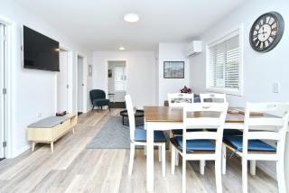 Brockworth Place - Christchurch Holiday Homes - Christchurch - 2