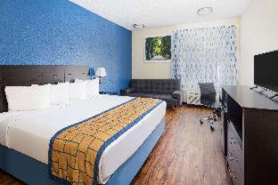 Days Inn by Wyndham Macon I-75 North - 6
