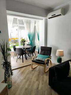 City Central Apartment with large patio BY NAMASTE ELITE - Torremolinos - 5