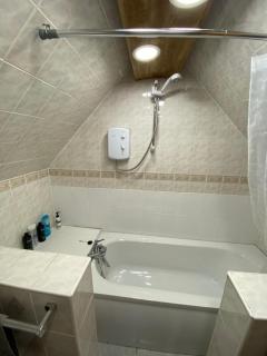 Pet Friendly Dairy Cottage - Solihull - 7