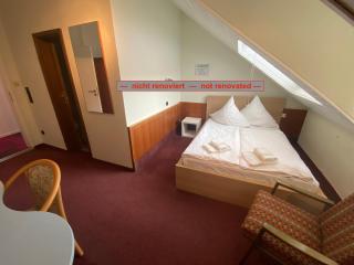 Hotel Barbarossa Karlsruhe Stadtmitte - Karlsruhe - 2