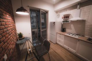 Apart-hotel Kostjukowski Apartments Nizhynska 17 - 5