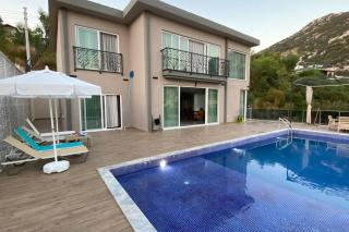 LA VILLA CELINE- XLarge villa complete privacy in nature, pool with wondeful view - Kalkan - 2