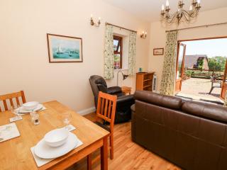 2 The Stables - Haven Street - 6
