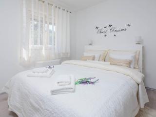 Apartment Lana ST - Supetar - 7