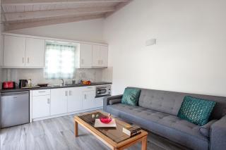 ANTONIS APARTMENTS - 3