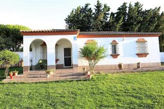 Chalet con piscina, amplio jardin y aire acondicionado - Chiclana de la Frontera - 5