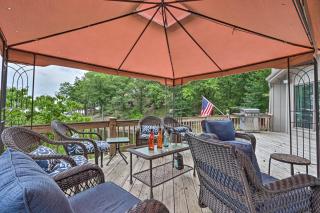 Lakefront Haven Family-Friendly Sunrise Beach Gem - Sunrise Beach - 9