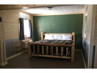Big Horse Inn and Suites - Lewistown - 9