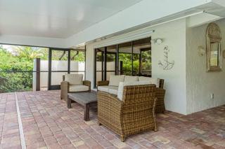 Kings Lake Blvd.-Private Garden View - 3