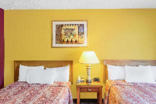 Days Inn by Wyndham Red Bluff - Red Bluff - 9