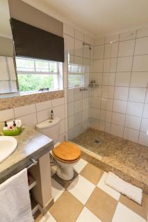 Cornerway House - 9