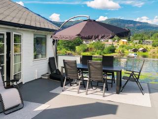 Seaside Serenity in Hardangerfjord-By Traum - Tyrvikbygd - 4