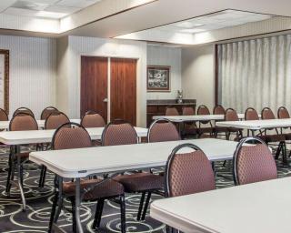 Holiday Inn Express & Suites Weatherford by IHG - Weatherford - 1