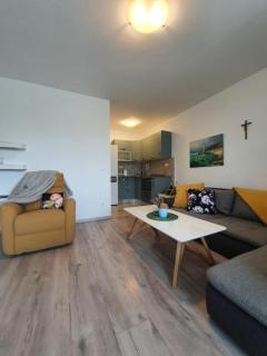 Gabriel - Njivice - 2